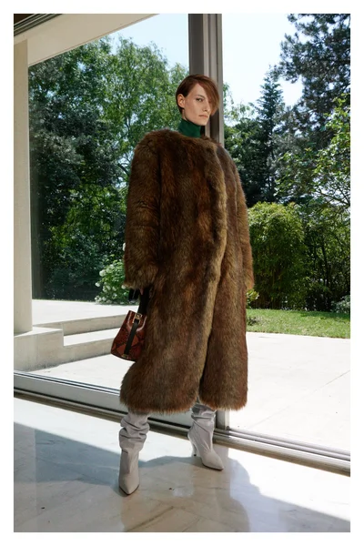 Look 14